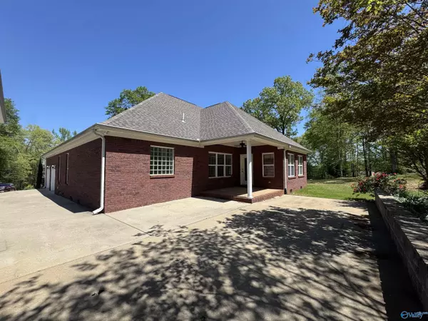 Killen, AL 35645,211 Woodfern Drive