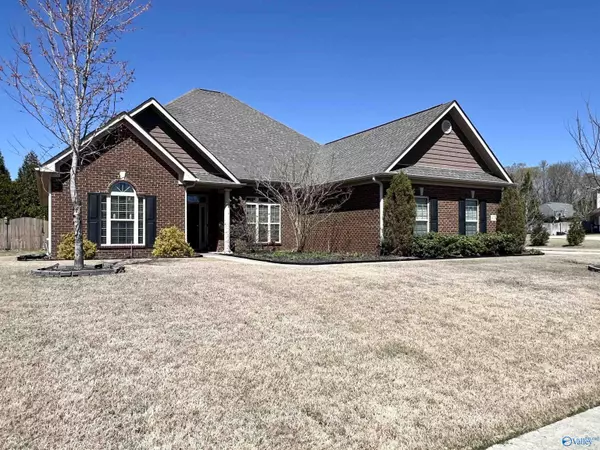 Owens Cross Roads, AL 35763,4713 Old Maple Court SE