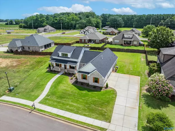 Athens, AL 35611,17558 Windermere Drive