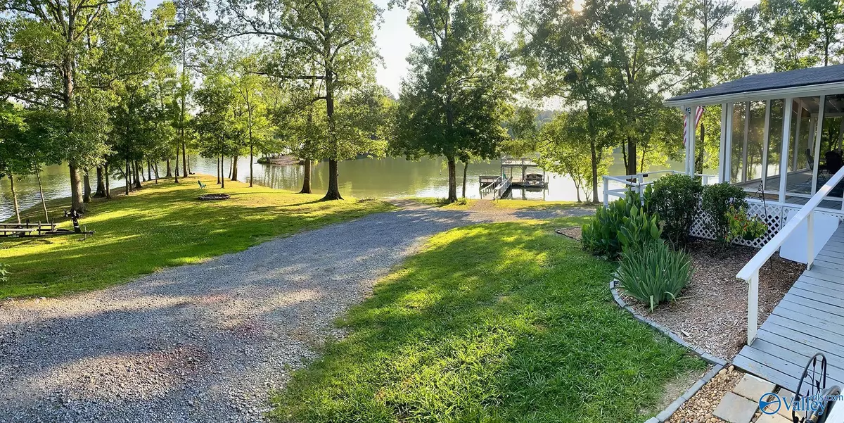 Cedar Bluff, AL 35959,258 County Road 941 SW