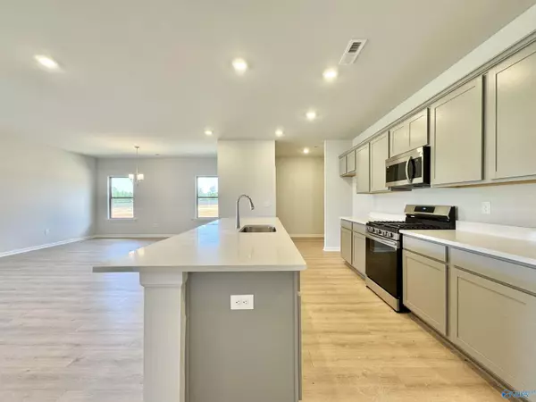 Athens, AL 35613,21587 Ginn Point Road