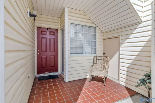 Huntsville, AL 35806,1155 NW Old Monrovia Road NW #9A