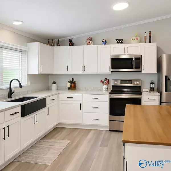 Killen, AL 35645,900 County Road 107