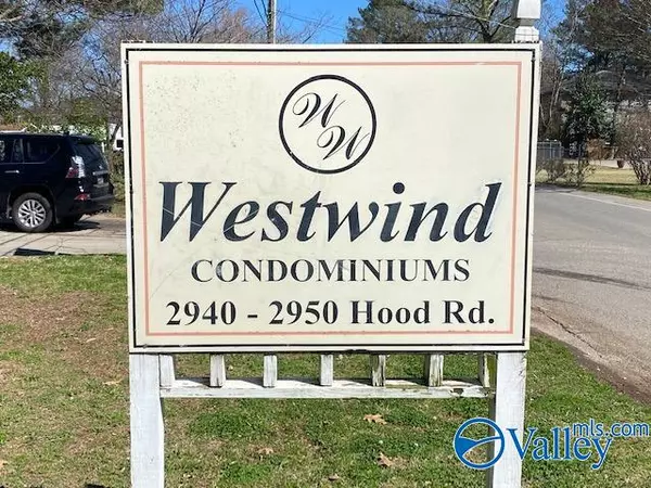 2940 Hood Road SW #J, Huntsville, AL 35805