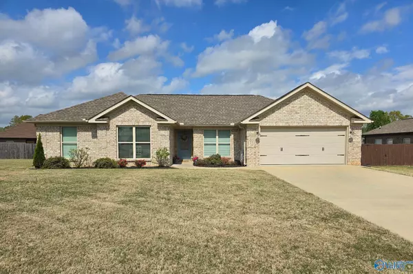 231 SE Cambridge Drive SE, Decatur, AL 35603