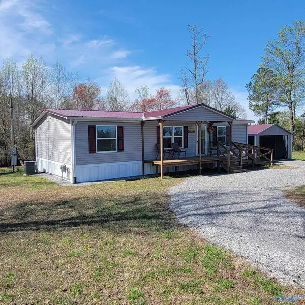 180 Williams Lane, Guntersville, AL 35976