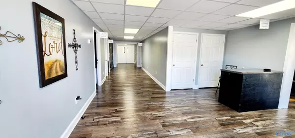 Cullman, AL 35055,9350 US Highway 278