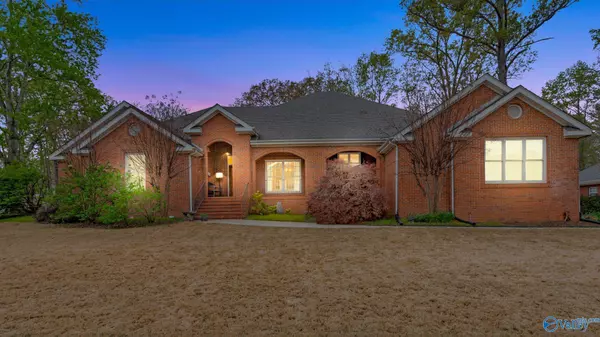 101 Clearbrook Court, Madison, AL 35758