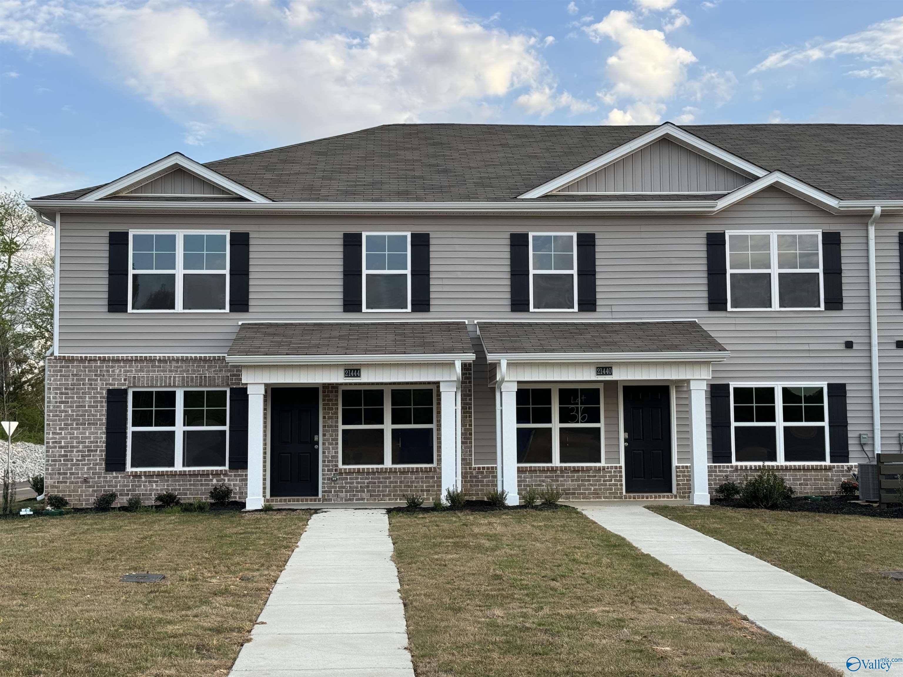 21368 Old Poseidon Lane, Athens, AL 35613