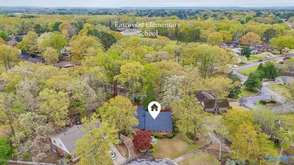 Decatur, AL 35601,1611 Wellington Court SE