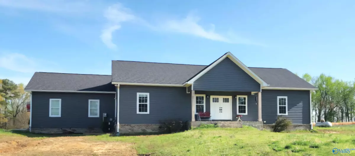 Baileyton, AL 35019,640 County Road 1759