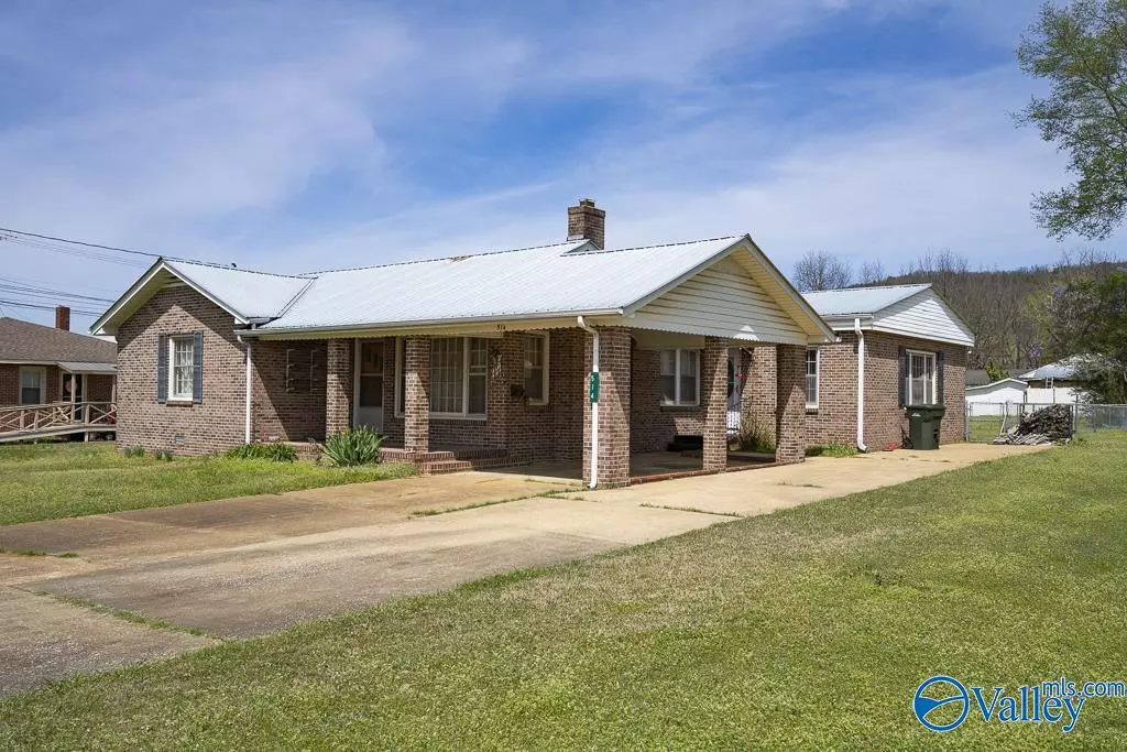 Scottsboro, AL 35768,514 West Street