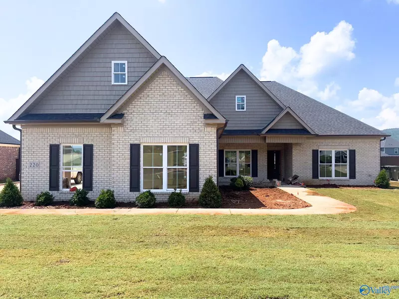 220 Oakland View Drive, Brownsboro, AL 35741