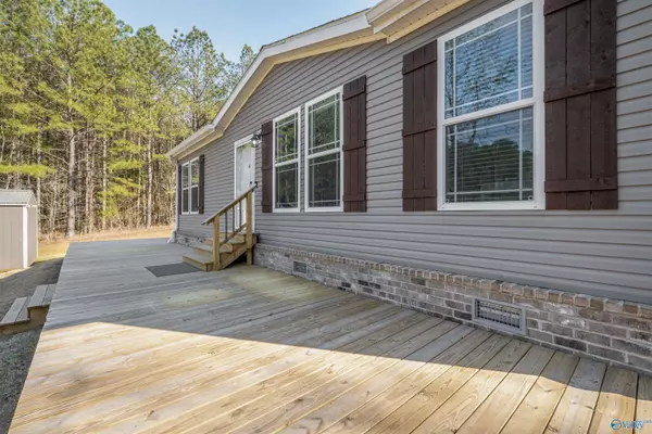 Leesburg, AL 35983,415 County Road 146