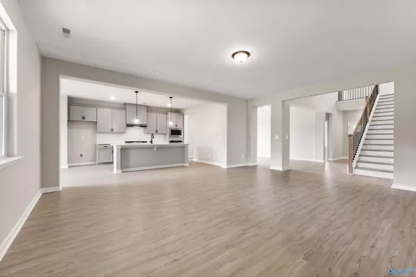 Owens Cross Roads, AL 35763,7509 Speckle Belly Boulevard