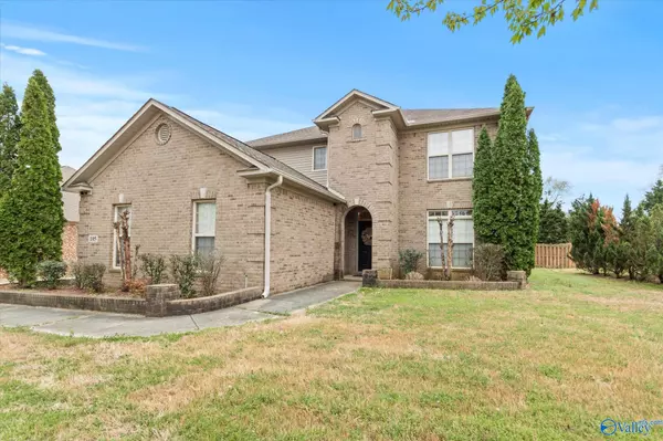 105 Sam Houston, Madison, AL 35757