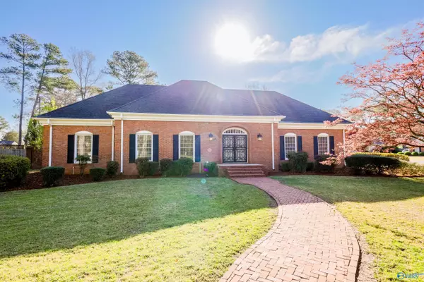 Decatur, AL 35601,1706 Woodmont Drive