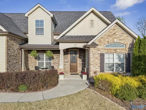 Owens Cross Roads, AL 35763,3017 Ginn Point Road SE