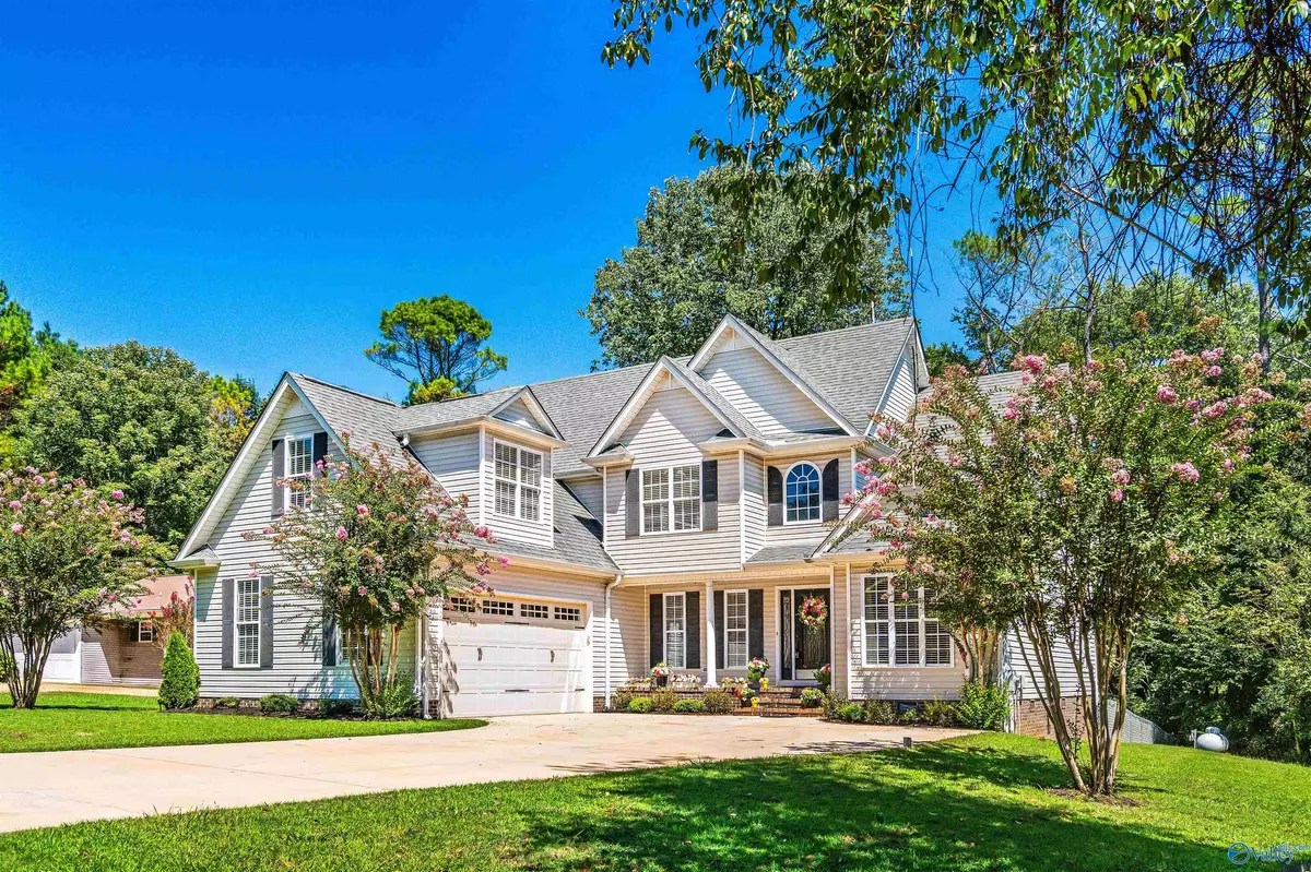 Elkmont, AL 35620,24766 Dogwood Drive