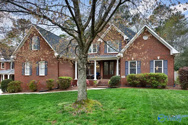 2895 SE Hampton Cove Way SE, Owens Cross Roads, AL 35763