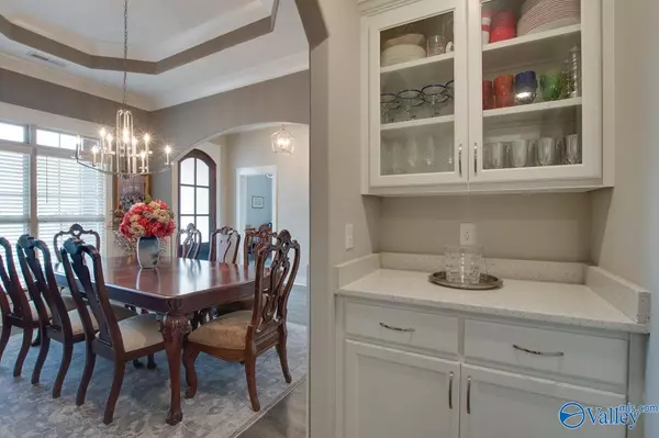 Owens Cross Roads, AL 35763,4417 Lake Willow Blvd