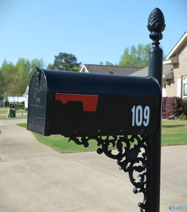 Madison, AL 35757,109 High Green Drive