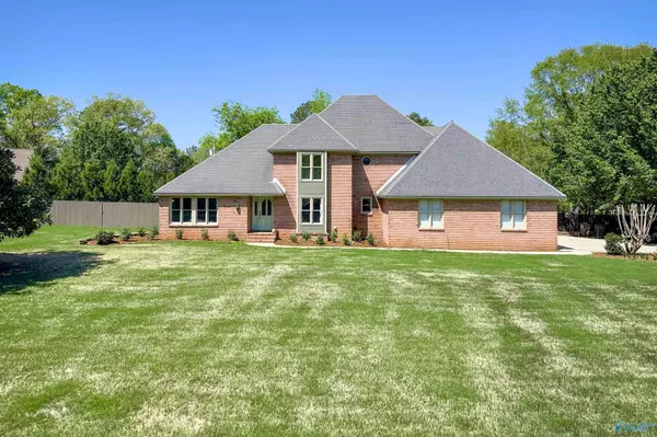 Decatur, AL 35603,2108 Chapel Hill Road