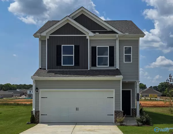 20357 Nightingale Drive, Athens, AL 35611