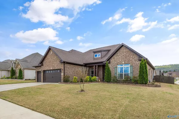 Owens Cross Roads, AL 35763,7604 Stillhaven Court