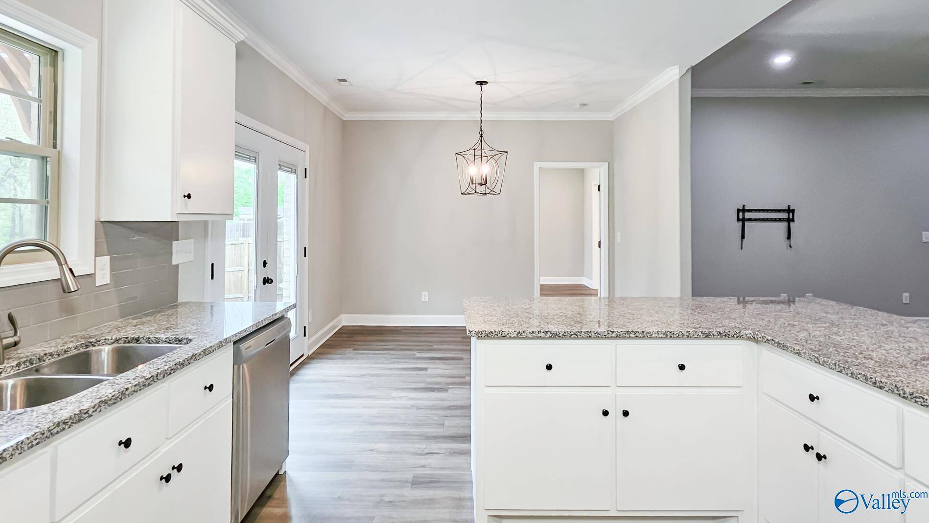 15670 Dupree Drive, Athens, AL 35614