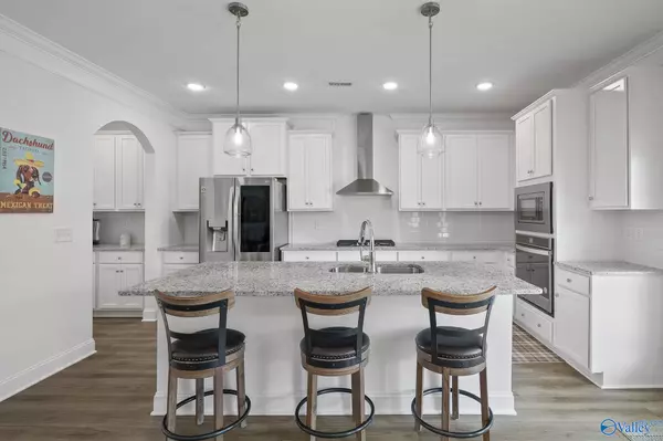 217 Melbridge Drive, Madison, AL 35756