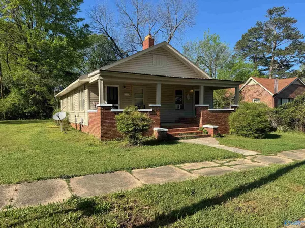 605 Randall Street, Gadsden, AL 35901