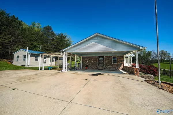 Killen, AL 35645,445 Brush Creek Road