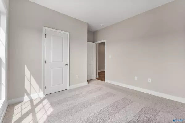 New Market, AL 35761,157 Heritage Lakes Boulevard