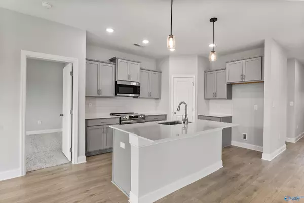 New Market, AL 35761,152 Heritage Lakes Boulevard
