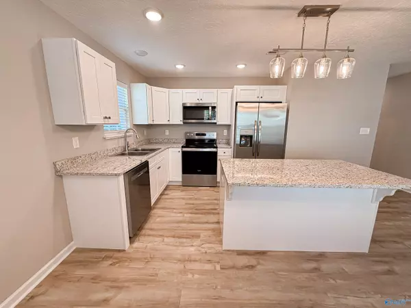 Gadsden, AL 35903,924 Wilson Avenue