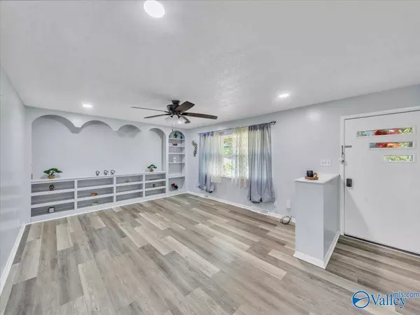 Huntsville, AL 35803,409 Cumberland Drive SE