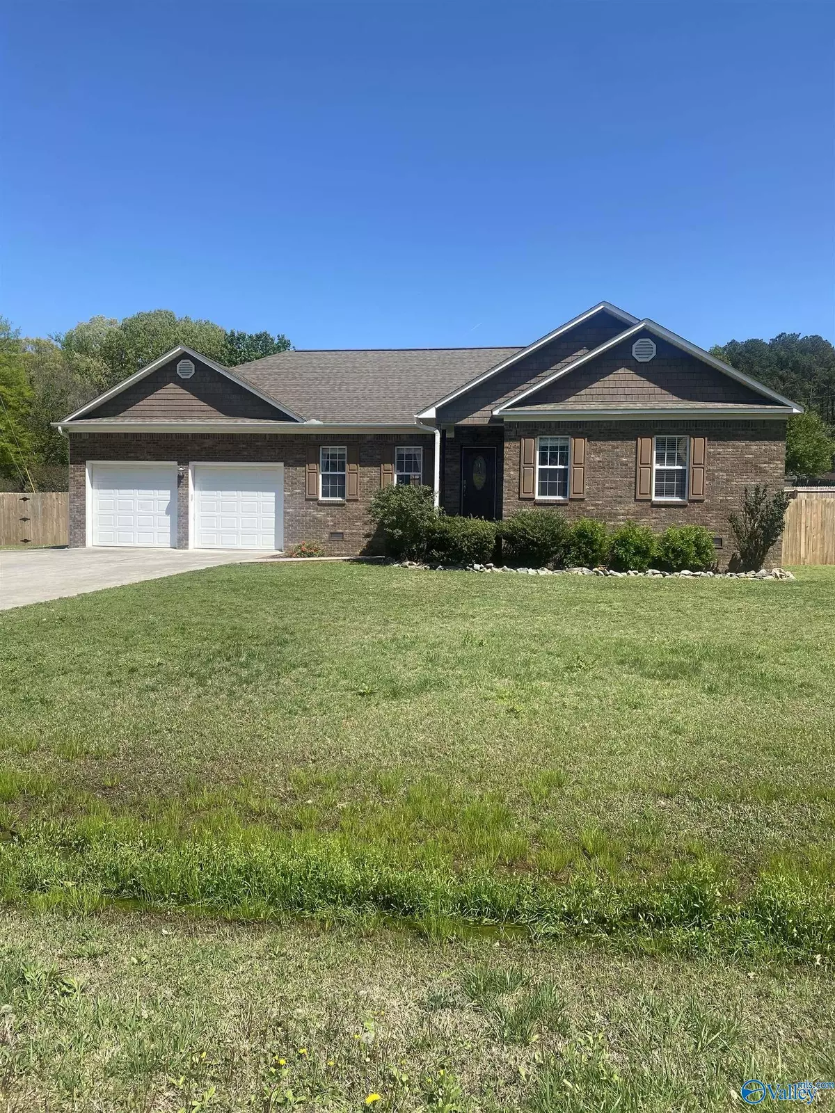 Union Grove, AL 35175,95 Lemon Tree Circle