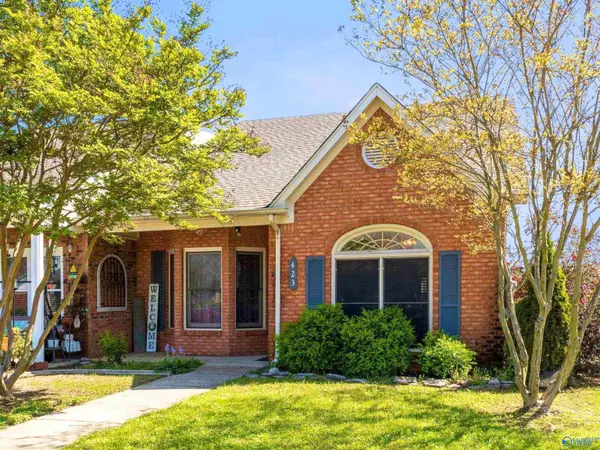 423 Bromwich Street, Decatur, AL 35601