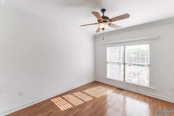 Owens Cross Roads, AL 35763,6807 Hampton Bend Circle