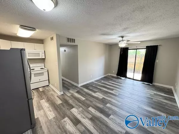 Huntsville, AL 35805,2940 Hood Road #G