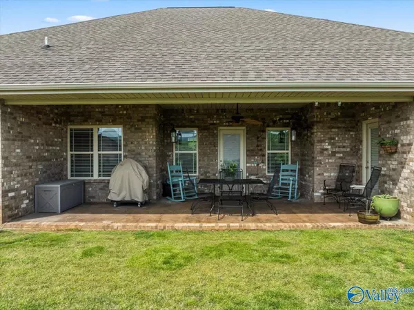 Huntsville, AL 35803,12713 Oak South Sw