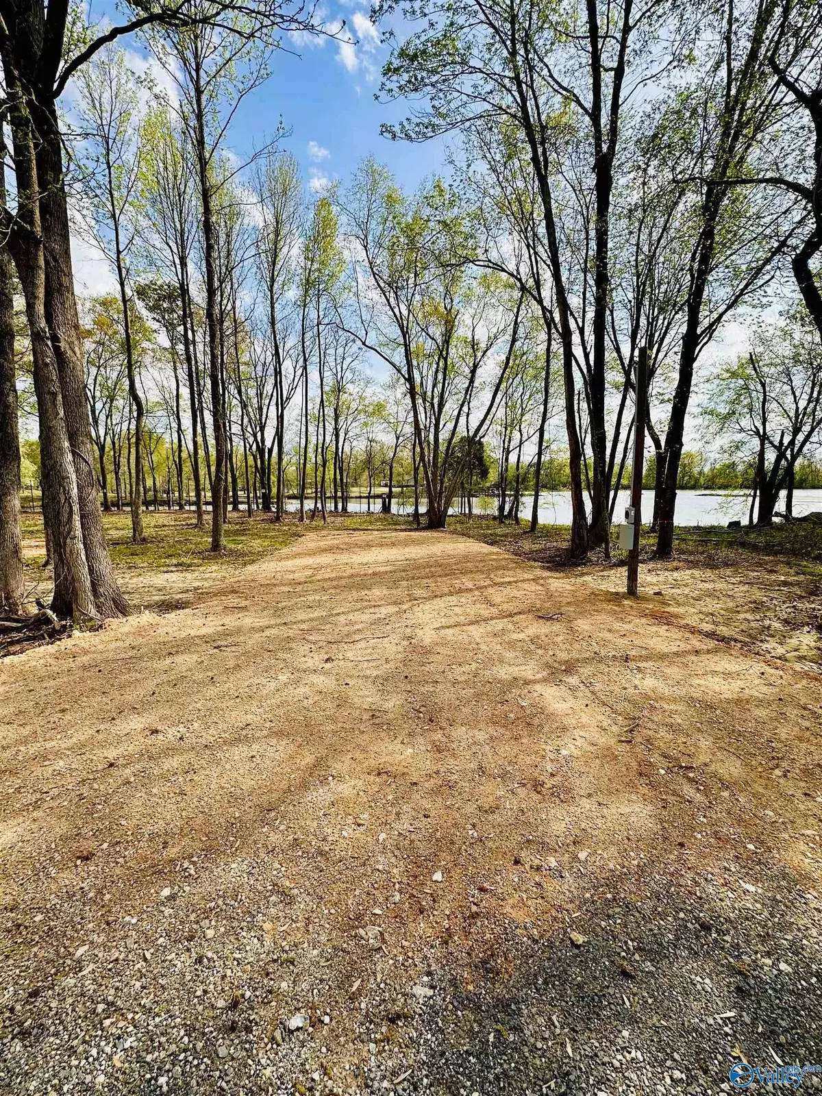 Cedar Bluff, AL 35959,7 County Road 115 #7