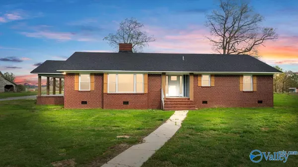 14569 County Road 50, Grove Oak, AL 35975