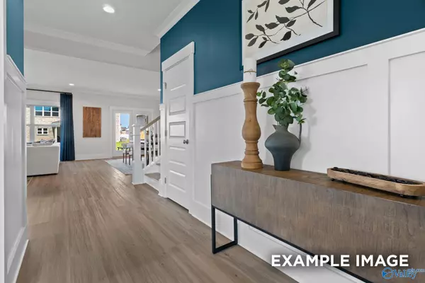 301 Creek Grove Avenue, New Market, AL 35761