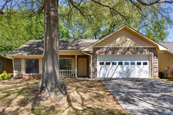 711 Wynsom Drive SE, Huntsville, AL 35803