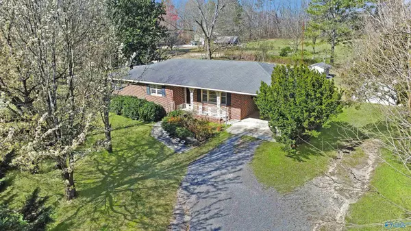 385 Mobbs School Road, Arab, AL 35016