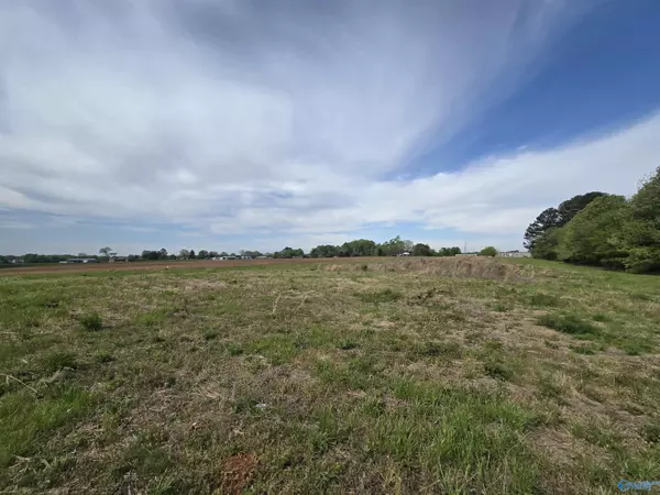 New Market, AL 35761,7.83 Acres Walnut Grove Road