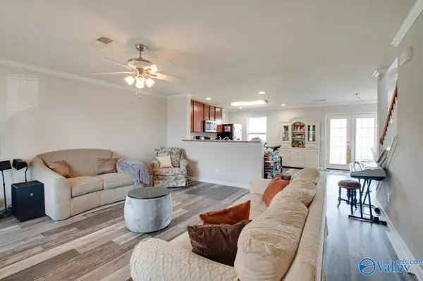 Owens Cross Roads, AL 35763,100 Firefly Lane