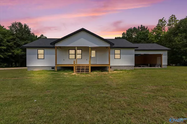 6450 County Road 52, Dawson, AL 35963